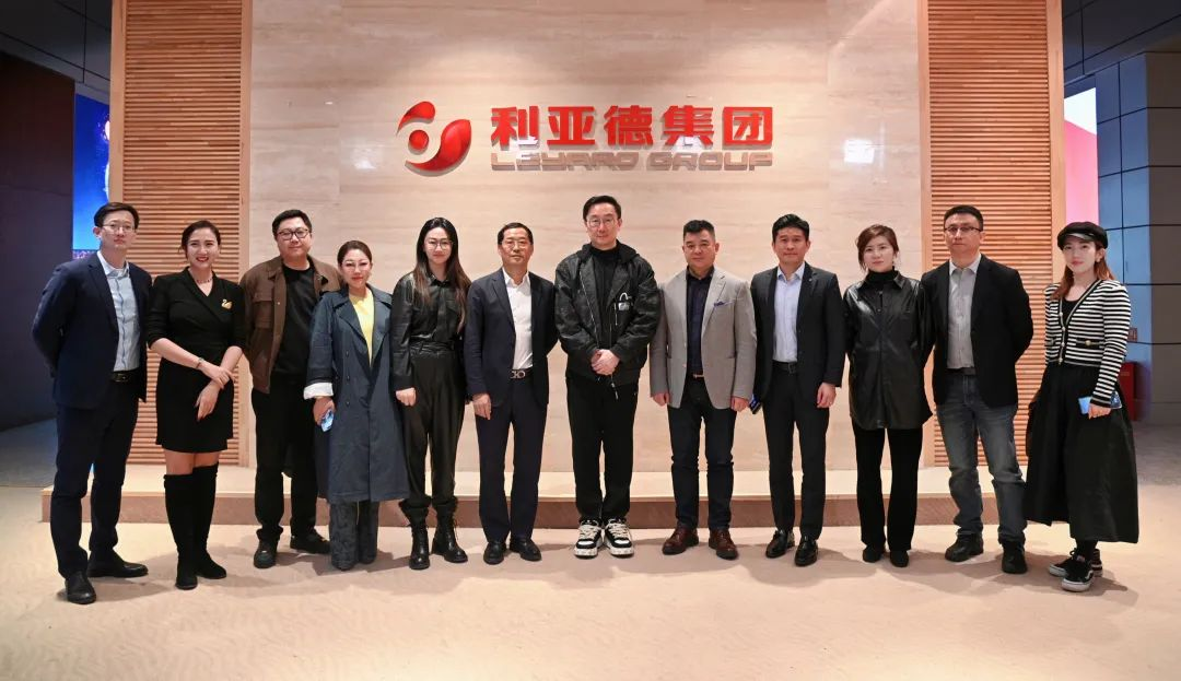 陆川导演到访365WM完美，解锁文化+科技融合新路径